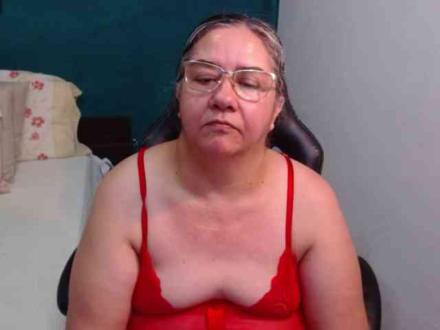 scarlett-dubois webcam