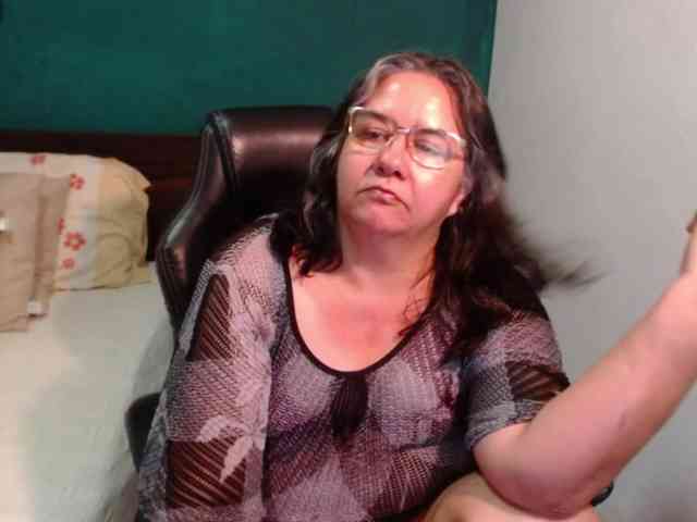 scarlett-dubois webcam