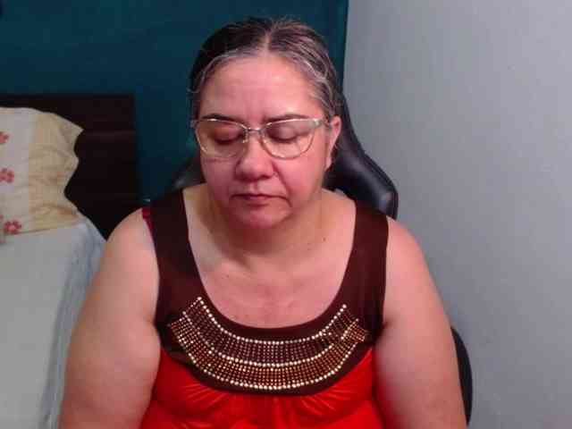 scarlett-dubois webcam