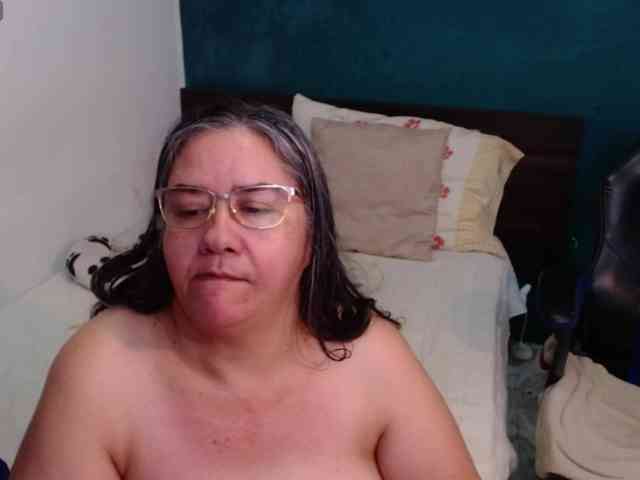 scarlett-dubois webcam