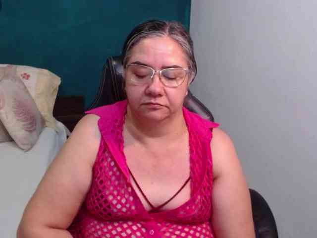 scarlett-dubois webcam