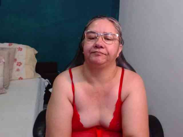 scarlett-dubois webcam