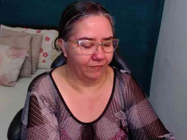 scarlett-dubois webcam
