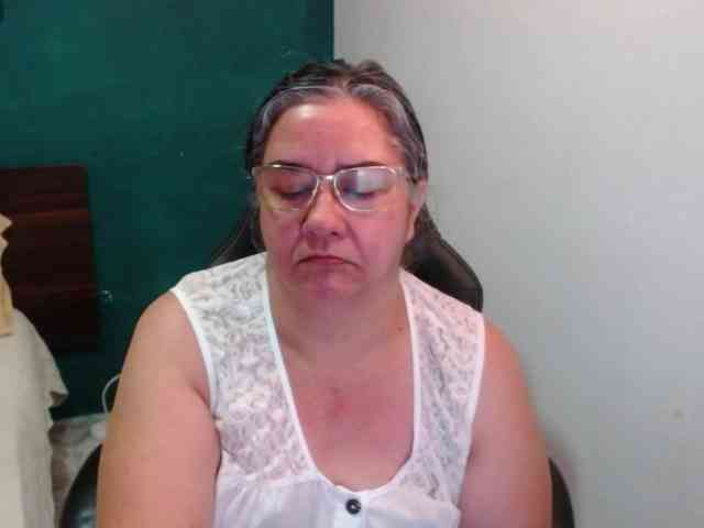scarlett-dubois webcam