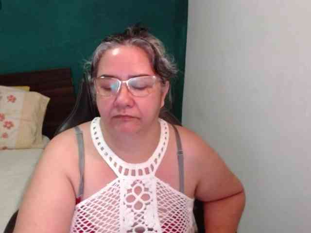 scarlett-dubois Live Webcam on BongaCams
