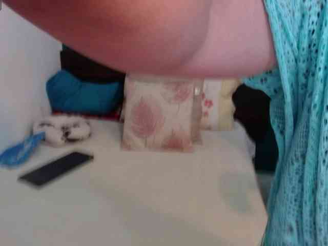 scarlett-dubois webcam