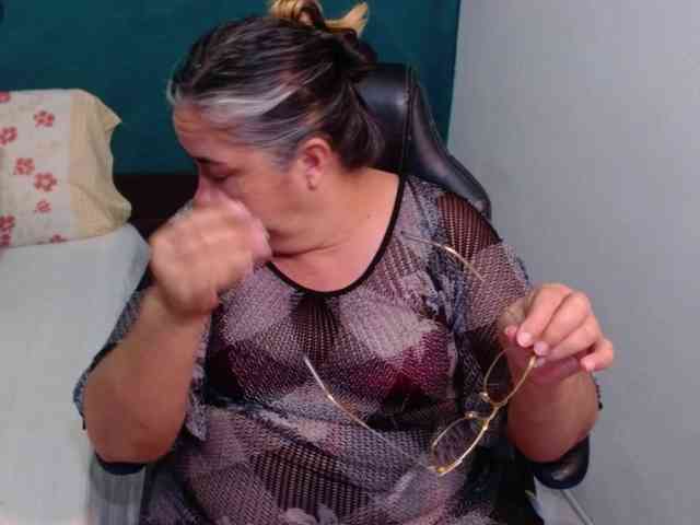 scarlett-dubois webcam