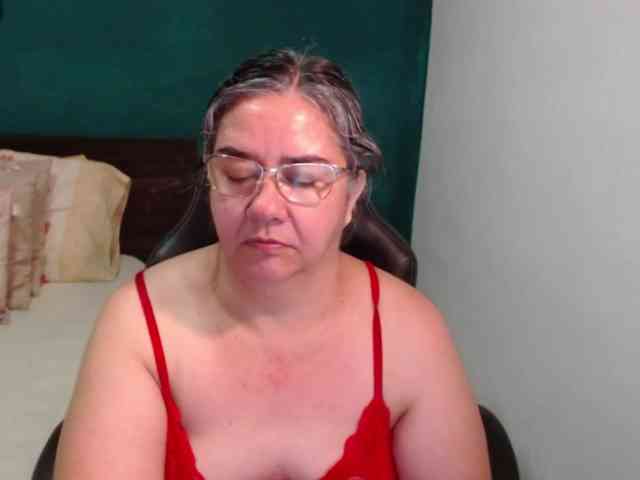 scarlett-dubois webcam