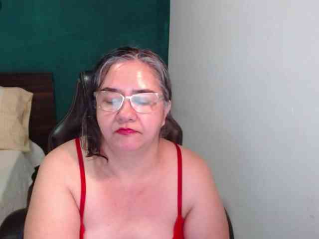 scarlett-dubois webcam