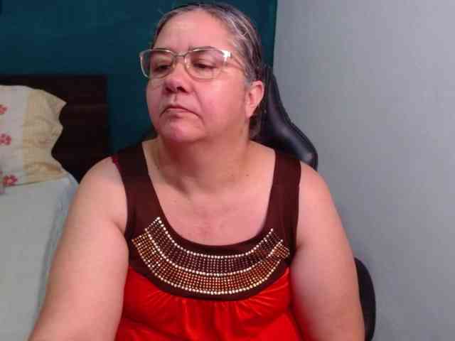 scarlett-dubois webcam