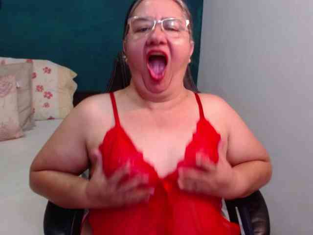 scarlett-dubois webcam