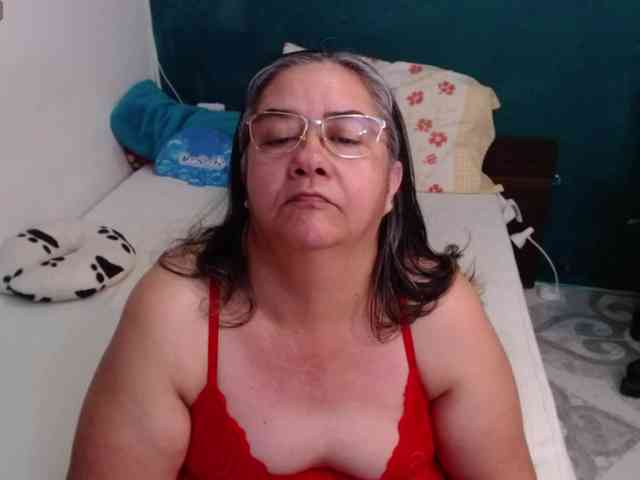 scarlett-dubois webcam