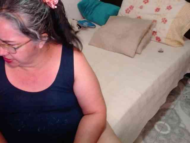 scarlett-dubois webcam