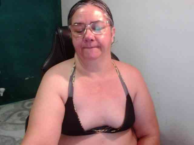 scarlett-dubois webcam