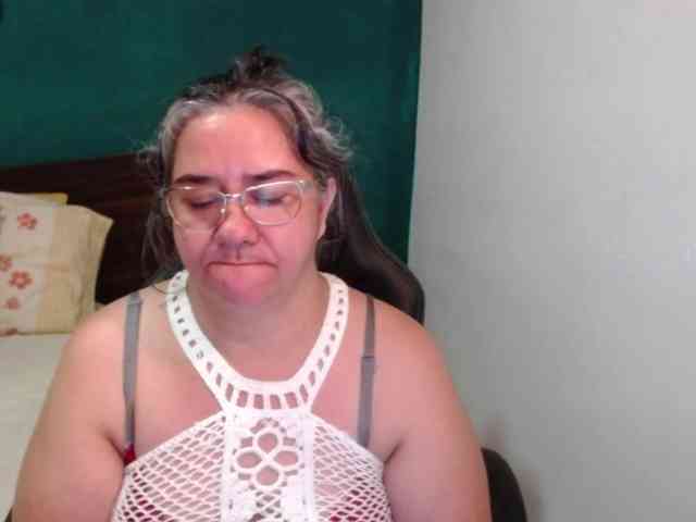 scarlett-dubois webcam