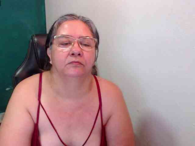 scarlett-dubois webcam