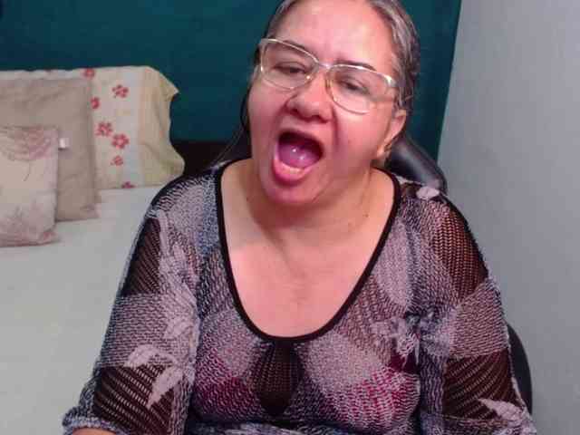 scarlett-dubois webcam