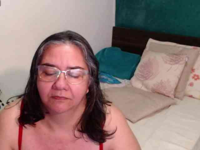 scarlett-dubois webcam
