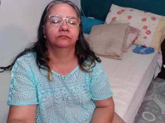 scarlett-dubois webcam