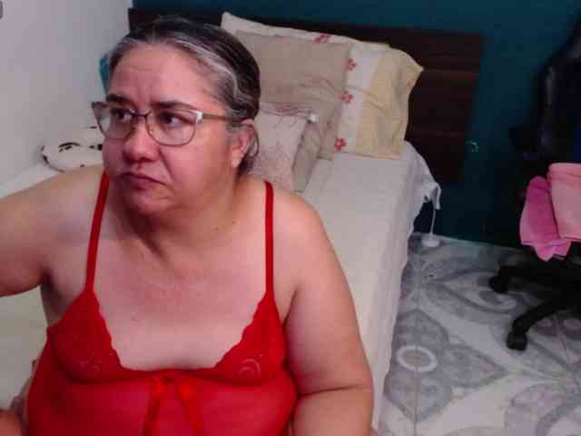 scarlett-dubois webcam