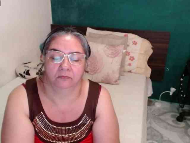 scarlett-dubois webcam