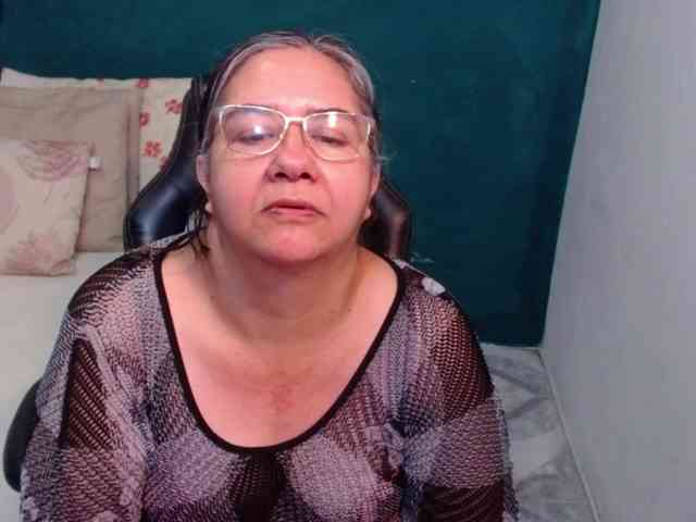 scarlett-dubois webcam