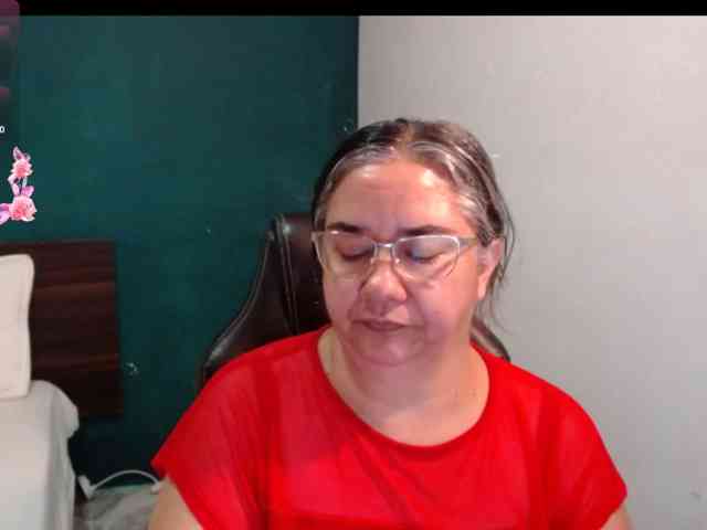 scarlett-dubois webcam