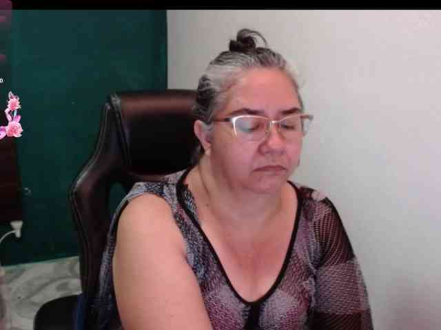 scarlett-dubois webcam