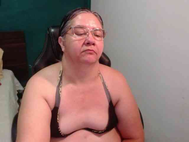 scarlett-dubois webcam