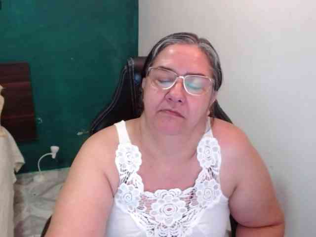 scarlett-dubois webcam