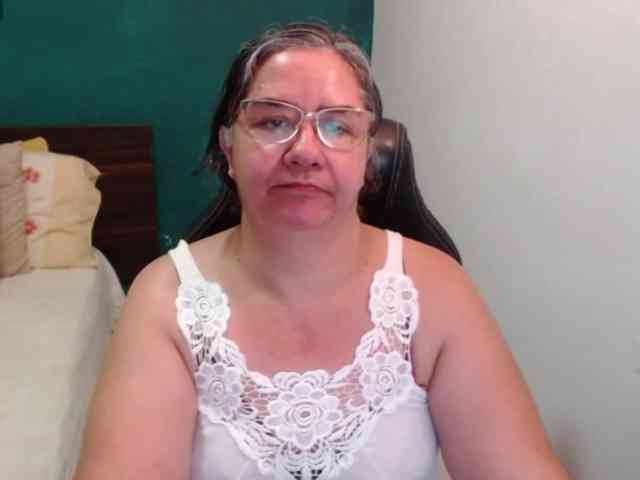 scarlett-dubois webcam