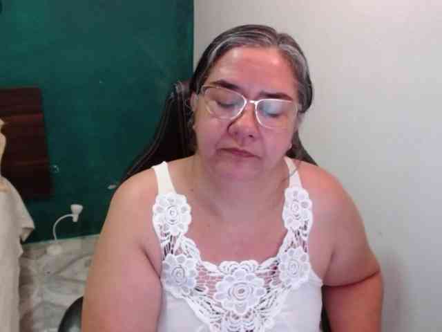 scarlett-dubois webcam