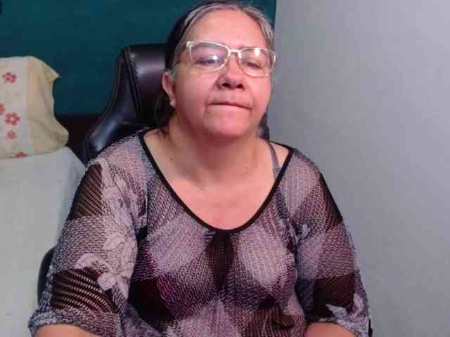 scarlett-dubois webcam