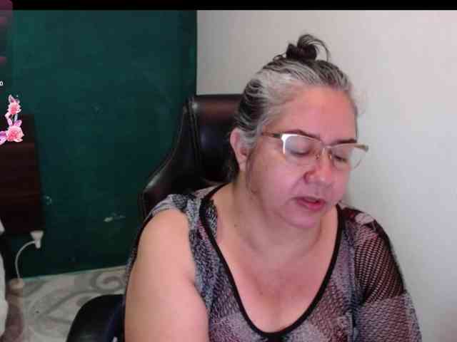 scarlett-dubois webcam