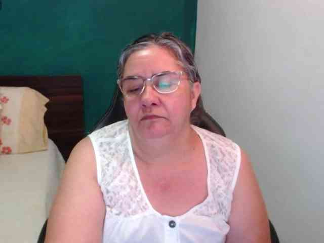 scarlett-dubois webcam