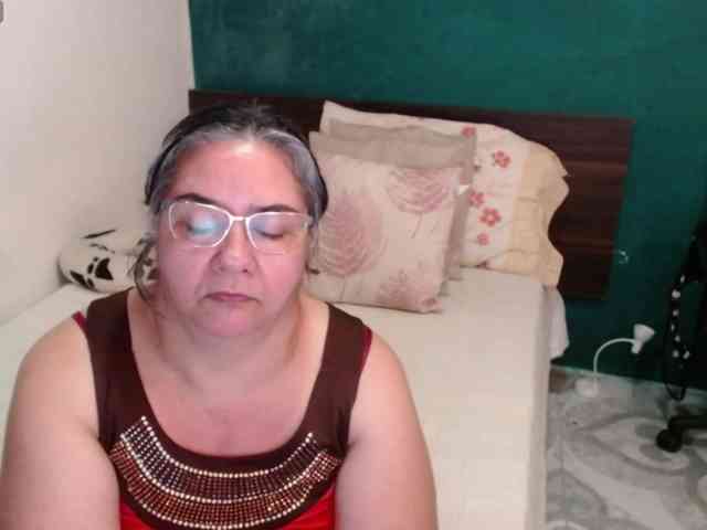 scarlett-dubois webcam