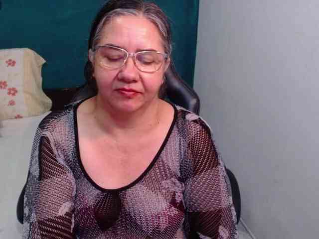 scarlett-dubois webcam