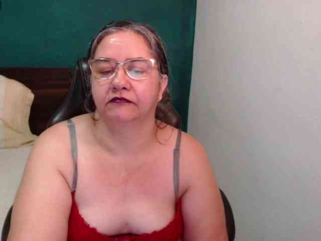 scarlett-dubois webcam
