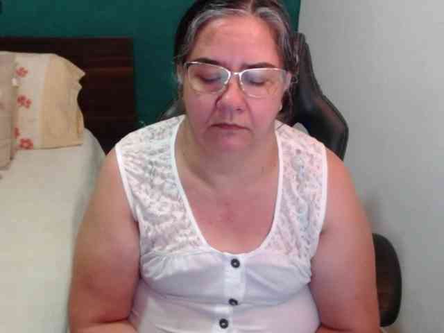 scarlett-dubois webcam