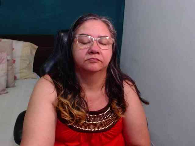 scarlett-dubois webcam