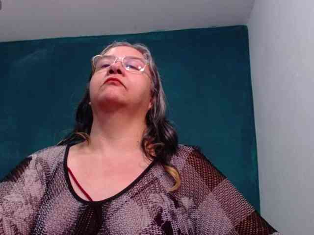 scarlett-dubois webcam