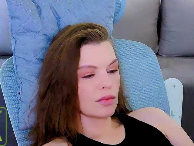 AureliaFly live cam on BongaCams