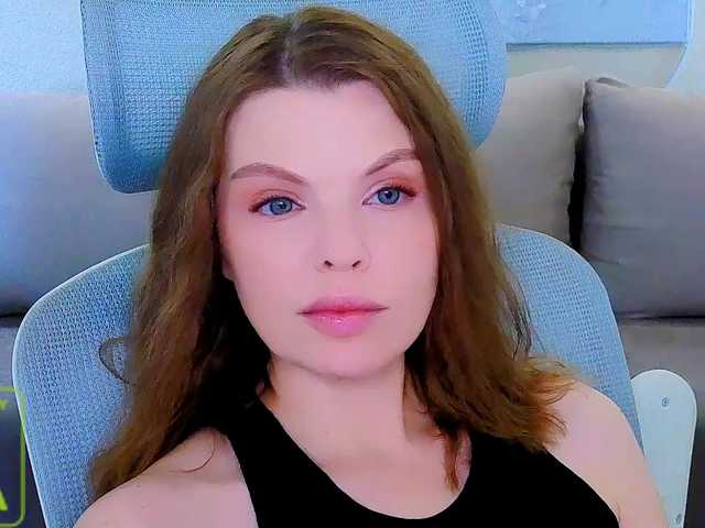 AureliaFly live cam on BongaCams