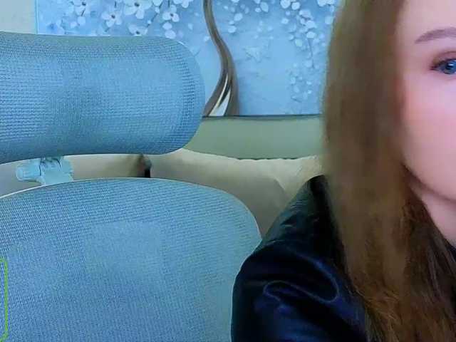 AureliaFly live cam on BongaCams