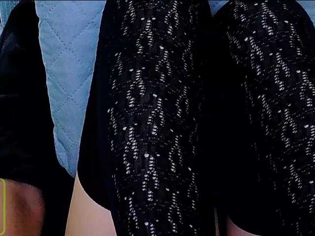 AureliaFly, en vivo ahora en BongaCams
