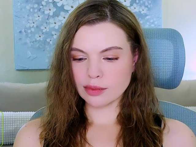 AureliaFly live cam on BongaCams