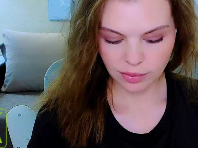 AureliaFly live cam on BongaCams