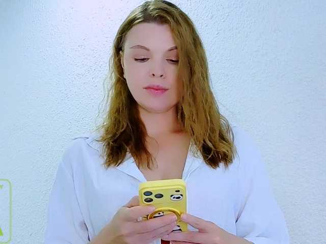 AureliaFly live cam on BongaCams