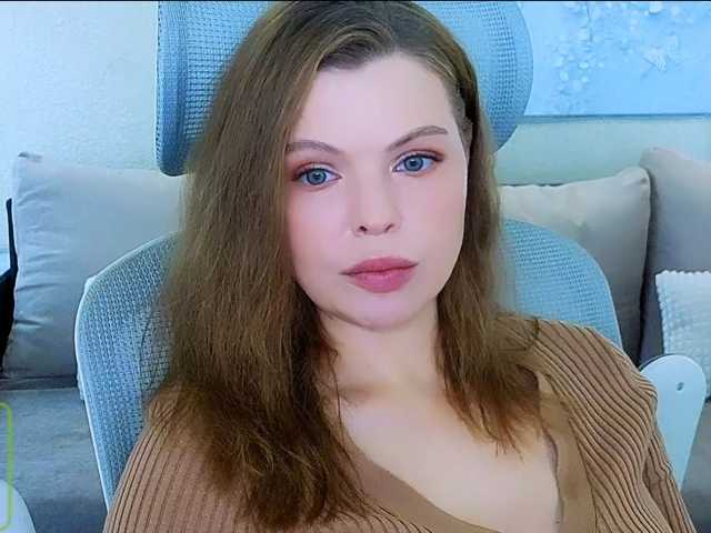 AureliaFly live cam on BongaCams