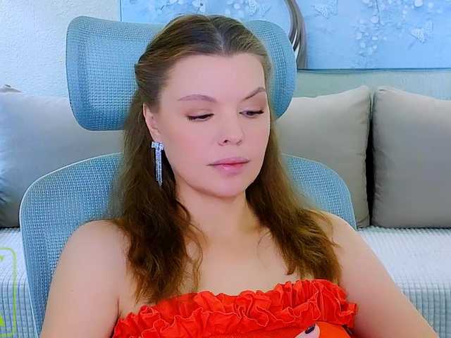 AureliaFly live cam on BongaCams